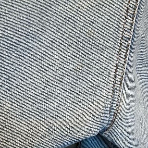 Jordache Vintage High Waist Light Wash Bleached Raw Hem Shorts - Picture 9 of 9